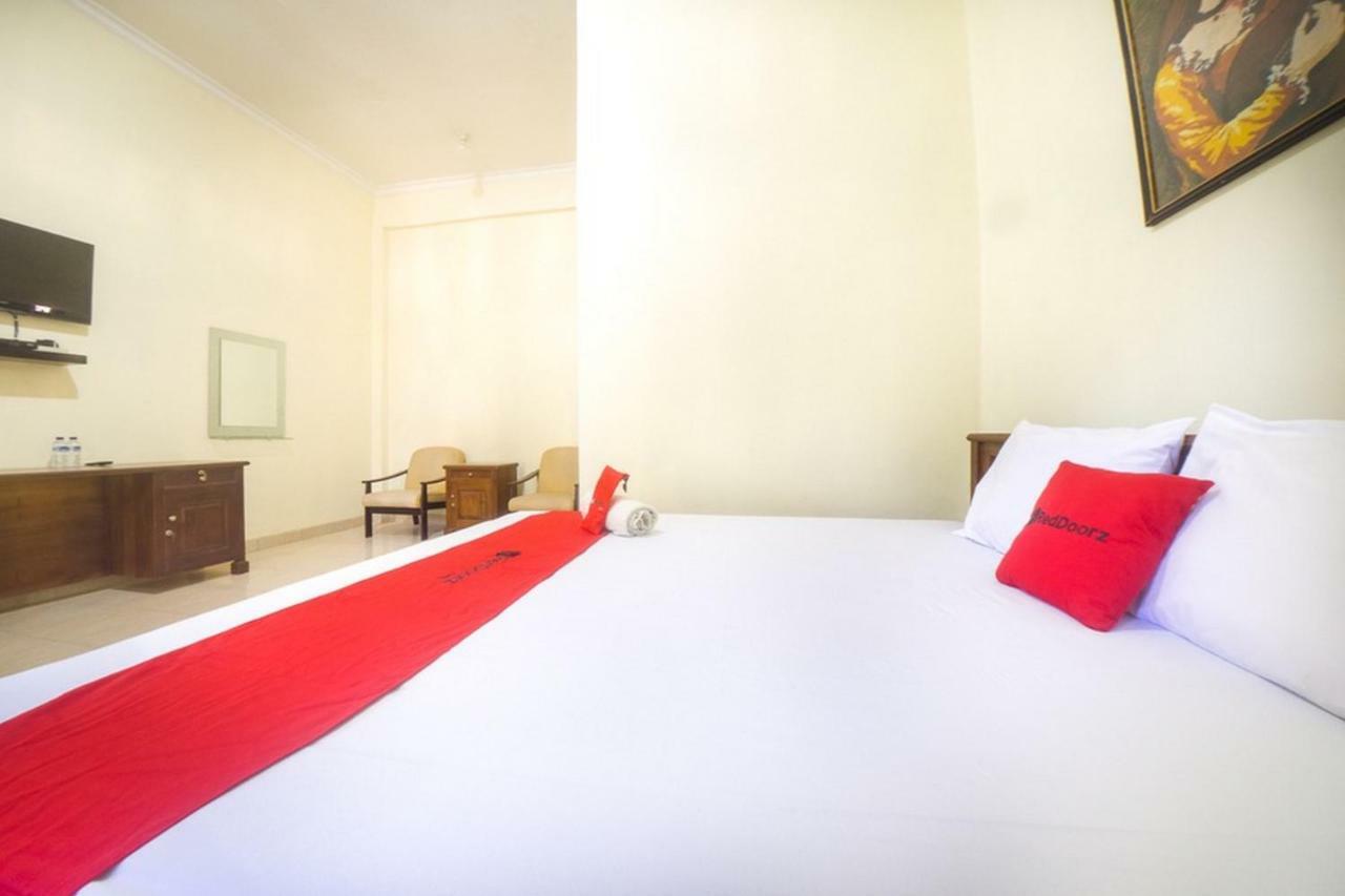 Reddoorz Near Nusa Cendana University Kupang  Exterior photo